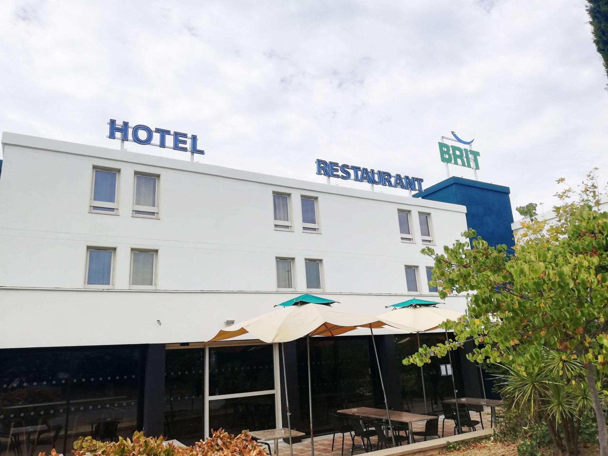 Brit Hotel Marseille Aéroport - A&S Mirabeau Esterno foto