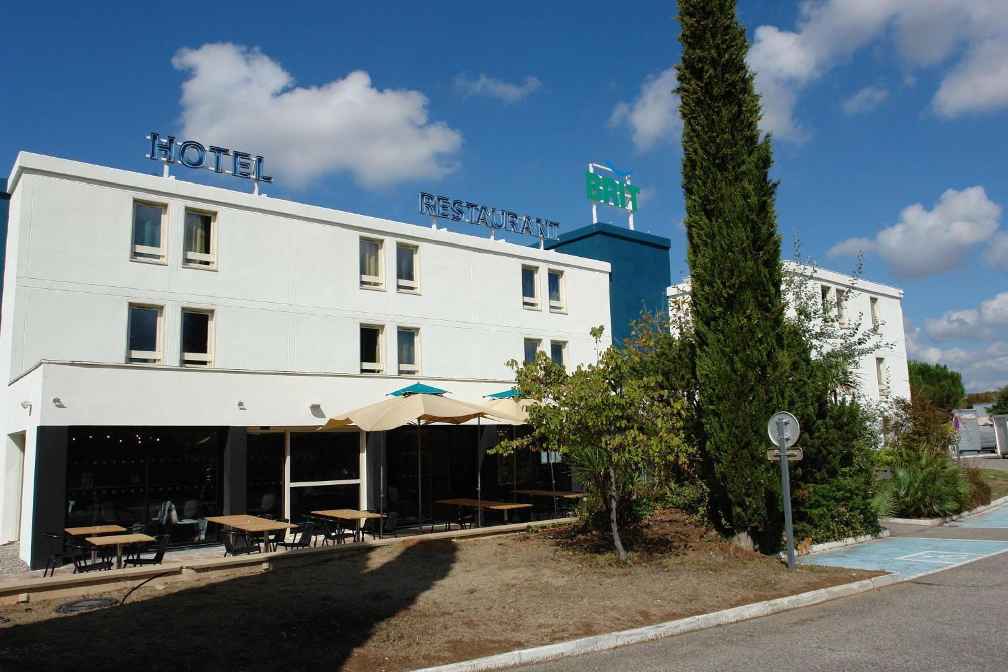Brit Hotel Marseille Aéroport - A&S Mirabeau Esterno foto